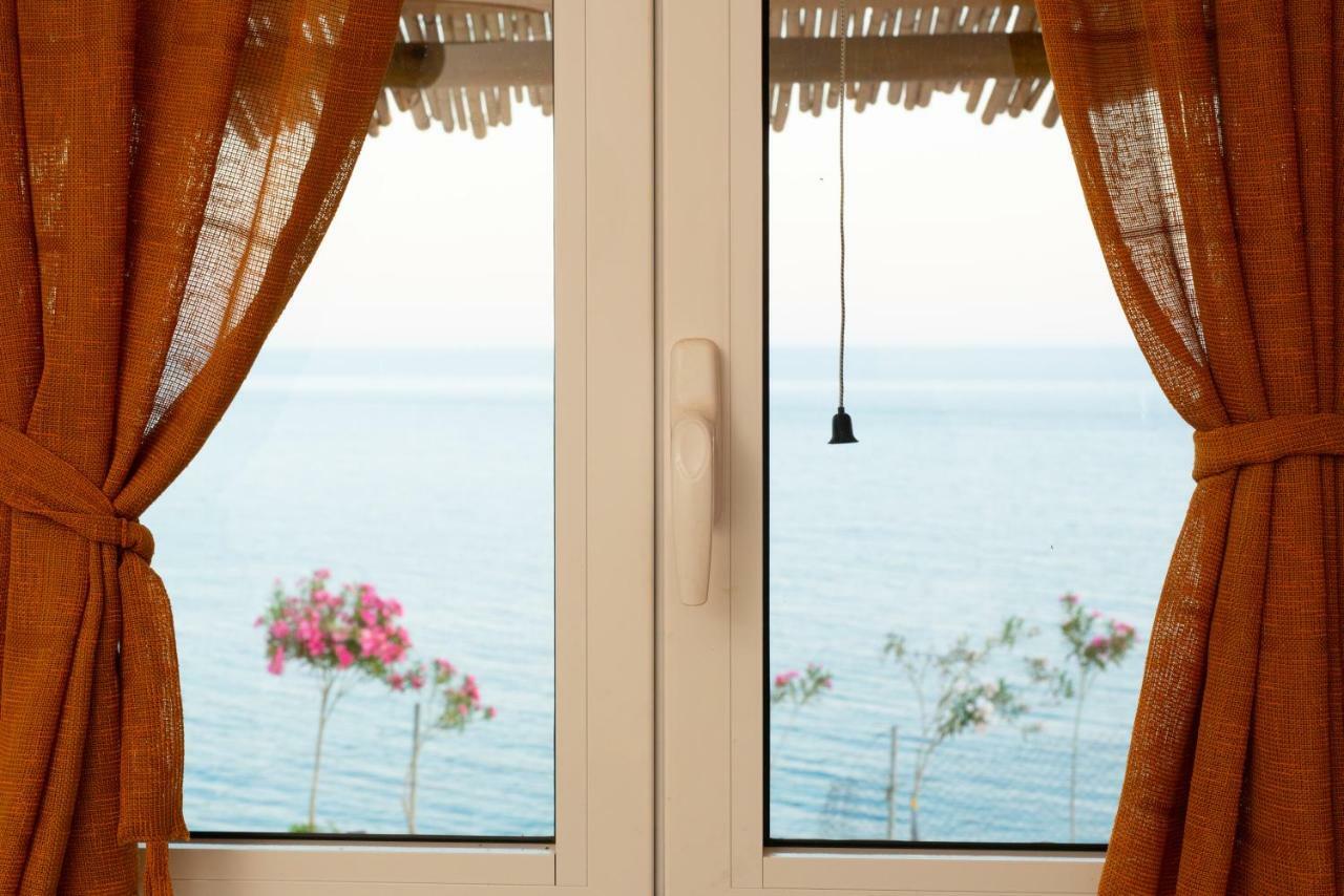 Beach View Kali Limenes Zewnętrze zdjęcie